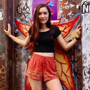 Meet your Posher, Lily